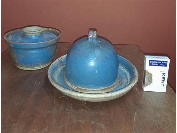 ~/upload/Lots/51579/eyf3aeatkjecq/Lot 022 Cheese Plate and Bucket Set_t600x450.jpg